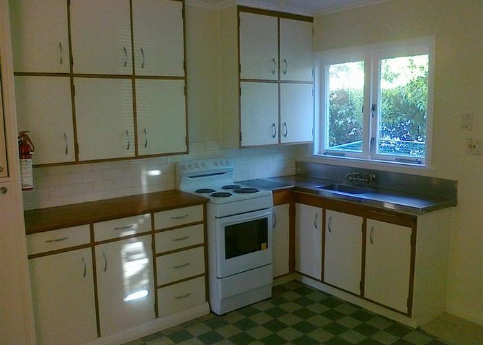  at 1/30 Hillcrest Avenue, Hillcrest, North Shore City, Auckland