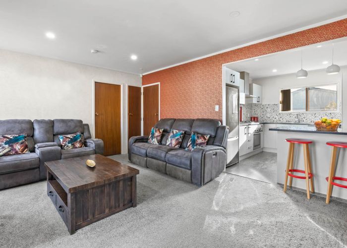  at 3/7 Evelyn Street, Papatoetoe, Auckland