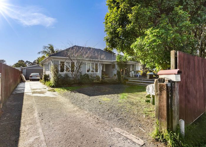  at 3 Walter Street, Mangere East, Auckland