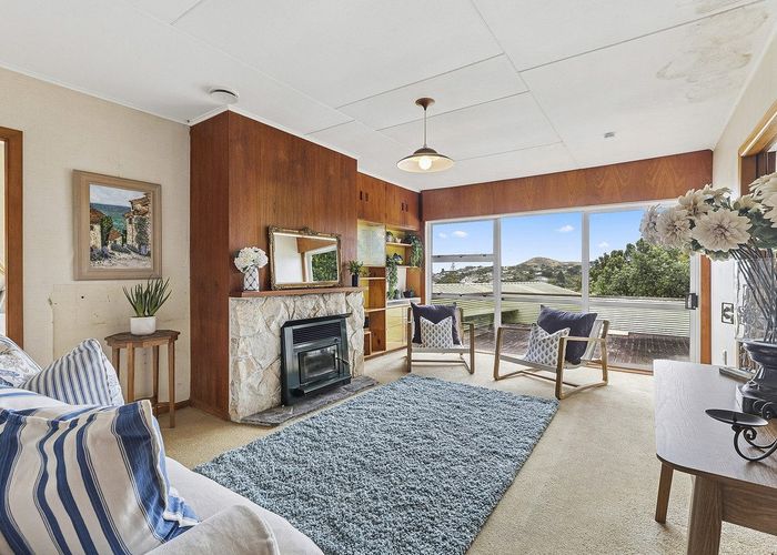  at 15 Spur Grove, Titahi Bay, Porirua, Wellington