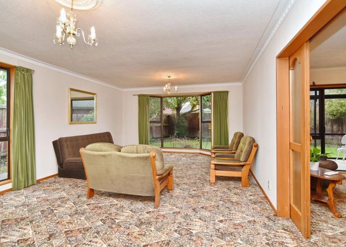  at 11 Lakewood Drive, Burwood, Christchurch