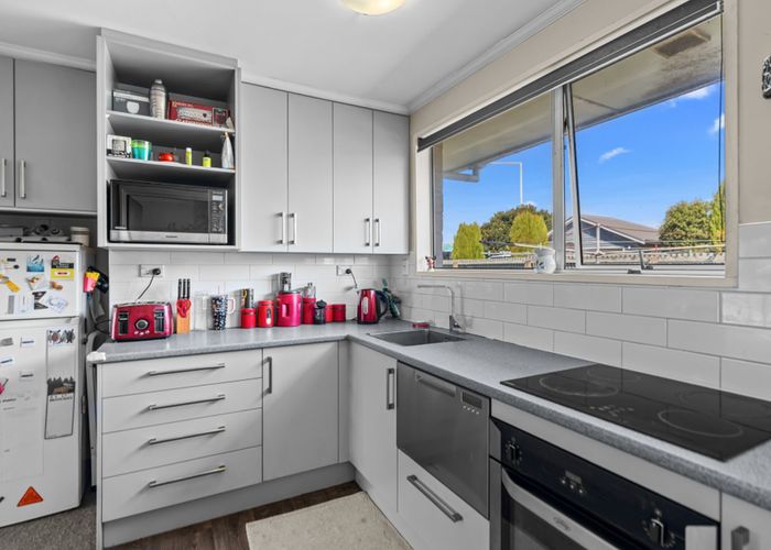  at 1/1 Craven Street, Sockburn, Christchurch City, Canterbury