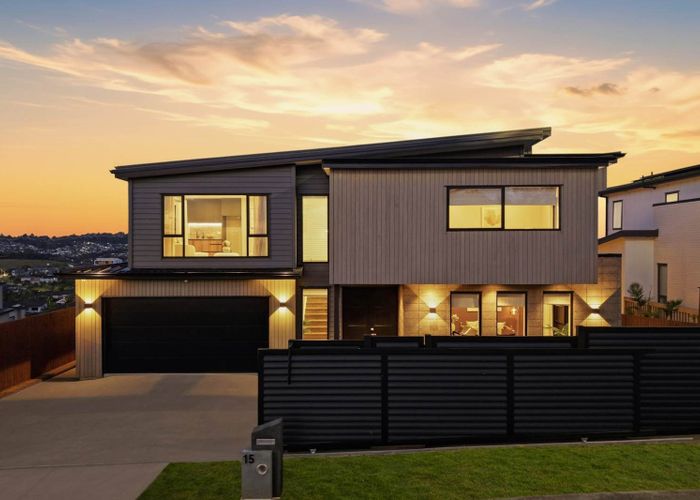  at 15 Kerekin Drive, Pinehill, North Shore City, Auckland