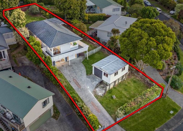  at 37 Lanigan Street, Birkdale, Auckland