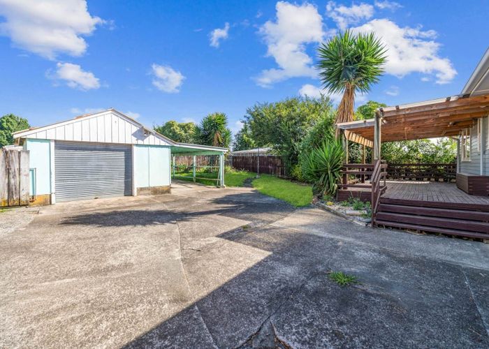  at 14 Tairere Crescent, Rosehill, Papakura