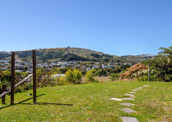  at 13 Rembrandt Avenue, Tawa, Wellington