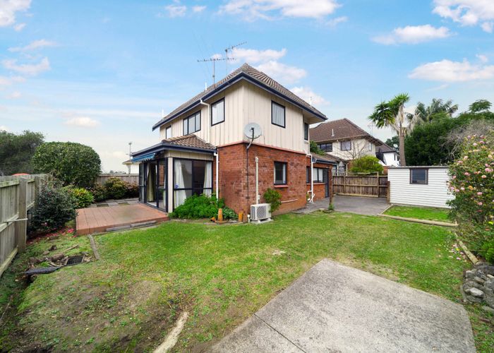  at 3/24 Miro Street, New Lynn, Waitakere City, Auckland