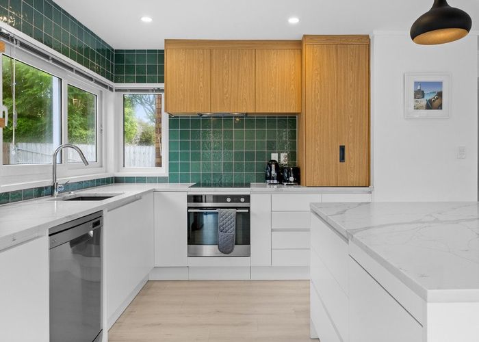  at 25B Glucina Avenue, West Harbour, Waitakere City, Auckland