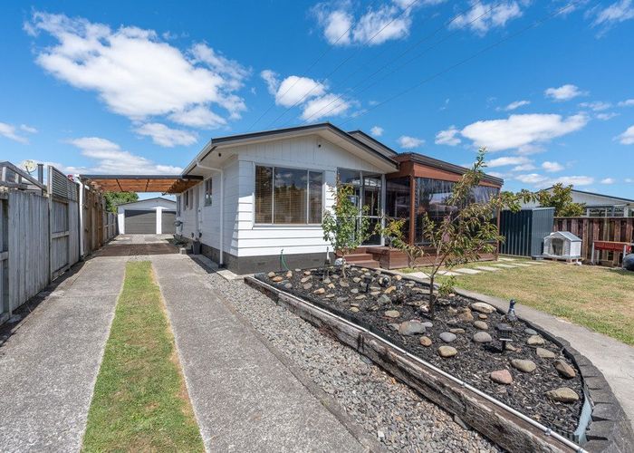  at 4 Erika Place, Fairview Downs, Hamilton, Waikato