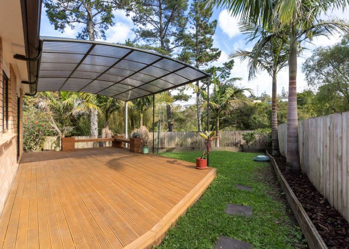  at 20A Bel Air Drive, Hillsborough, Auckland