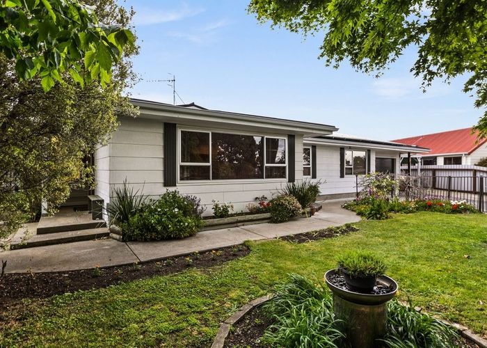  at 21 Elliott Street, Taradale, Napier