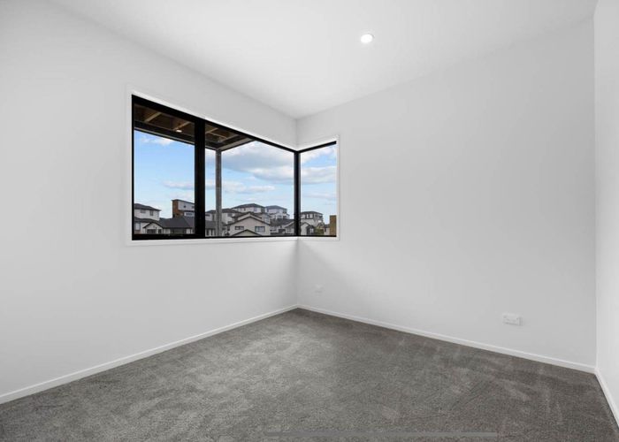  at 11 Kautawa Lane, Massey, Waitakere City, Auckland