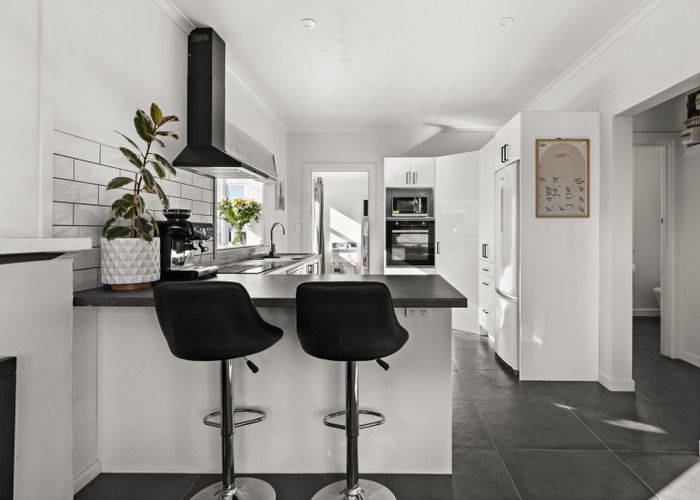  at 1004 Garry Street, Raureka, Hastings, Hawke's Bay