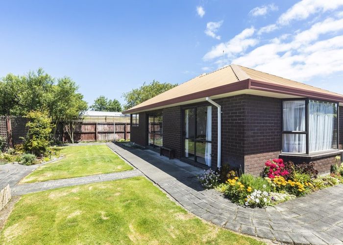  at 8 Edron Place, Redwood, Christchurch