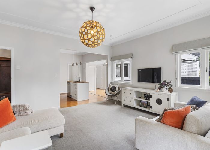  at 18 Fir Street, Waterview, Auckland