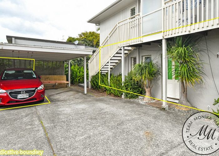  at 2/28 Hawkins Street, Meadowbank, Auckland