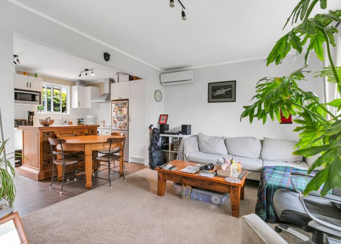  at 1/27 Wright Road, Point Chevalier, Auckland City, Auckland