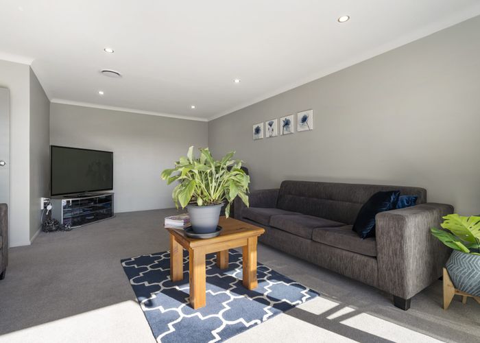  at 56 Exminster Street, Blockhouse Bay, Auckland City, Auckland