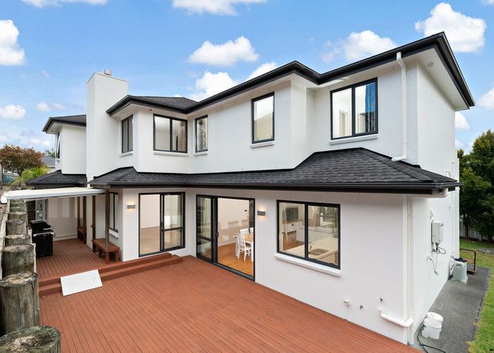  at 64 Harrowglen Drive, Northcross, North Shore City, Auckland