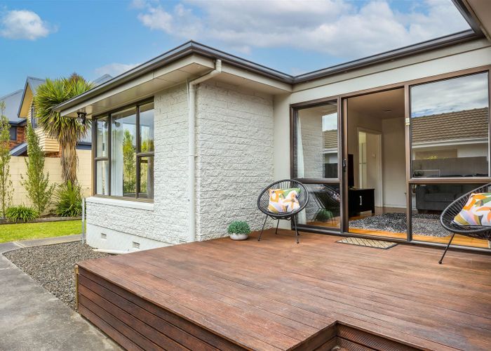  at 8 Westburn Terrace, Burnside, Christchurch
