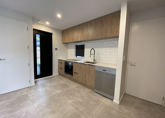  at 2/303  Hereford Street, City Centre, Christchurch City, Canterbury