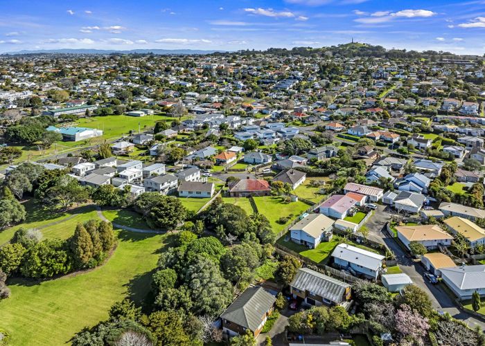  at 9, 11, 13, 14 and 15 Tuata Street, One Tree Hill, Auckland City, Auckland