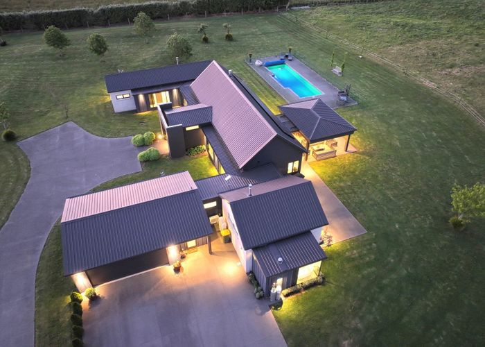  at 404 Waiau Pa Road, Waiau Pa, Franklin, Auckland