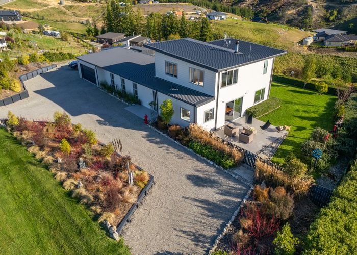  at 50 Eban Road, Redwood Valley
