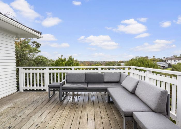  at 1/63 Gladstone Road, Northcote, North Shore City, Auckland