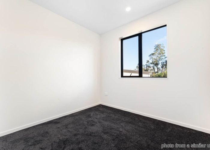  at 17 Whiteywood Street, Westgate, Waitakere City, Auckland