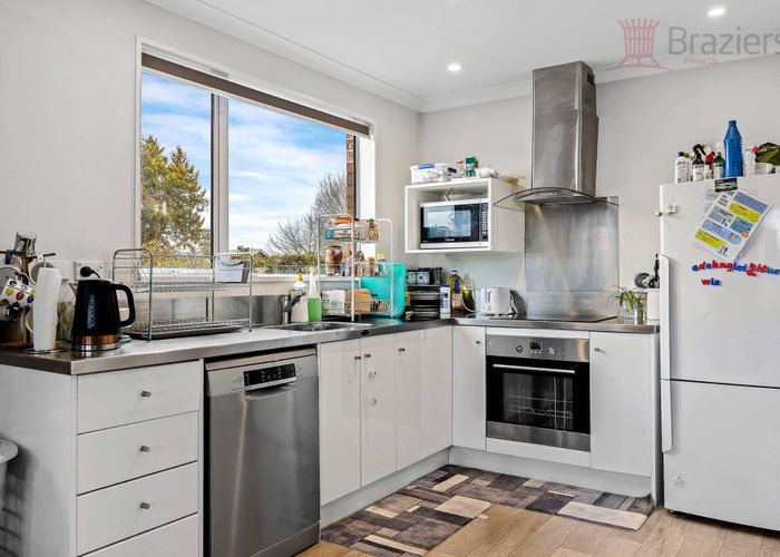  at 1 & 2/6 Blighs Road, Strowan, Christchurch City, Canterbury