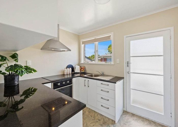  at 6/108 Grey Street, Onehunga, Auckland City, Auckland