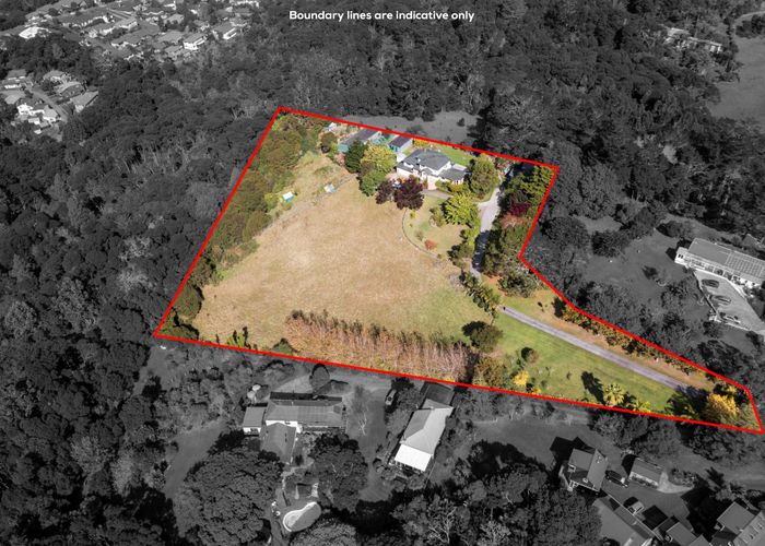  at 22 Dene Court Lane, Greenhithe, Auckland