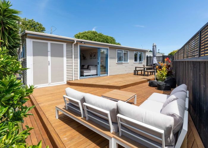  at 25 Woodleigh Street, Frankleigh Park, New Plymouth