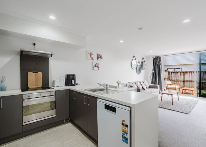  at 9D Denver Place, Hamilton East, Hamilton, Waikato