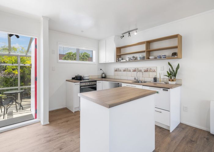  at 16B Beauchamp Street, Tawa, Wellington, Wellington