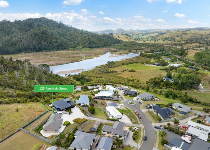  at 125 Rangituia Street, Whangamata, Thames-Coromandel, Waikato