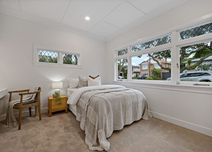  at 98 Calgary Street, Mount Eden, Auckland