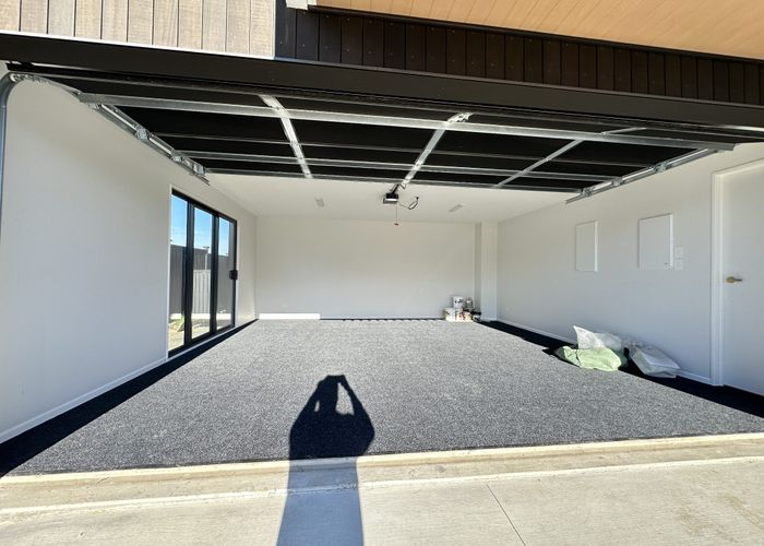  at 18 Picnic Point Road, Hobsonville, Auckland