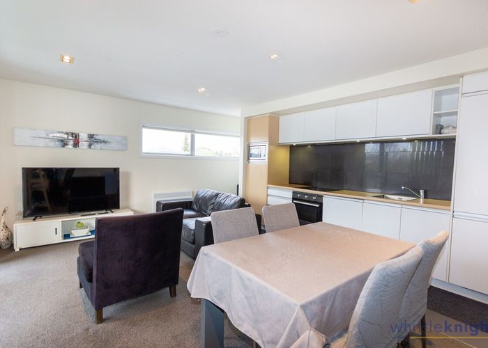  at 2H/193 Riccarton Road, Riccarton, Christchurch City, Canterbury