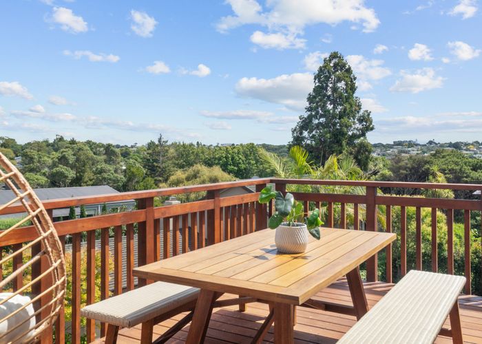  at 40 Rutherford Terrace, Meadowbank, Auckland