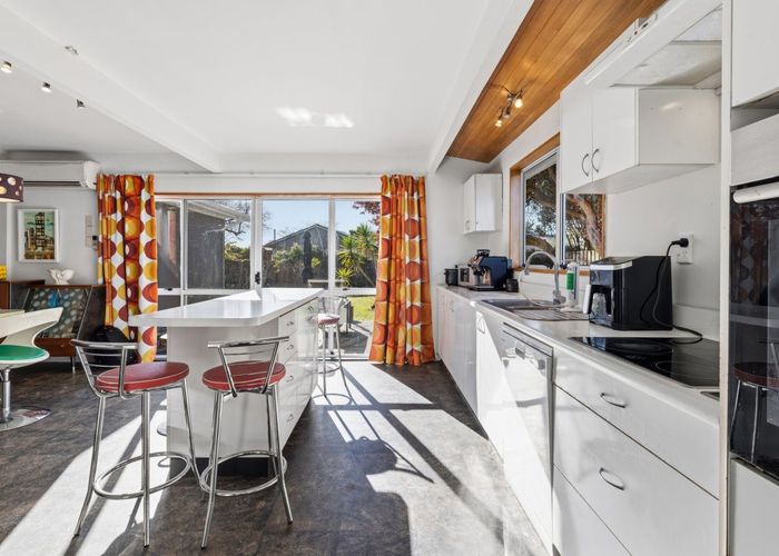  at 18 Croziers Road, St. Albans, Christchurch City, Canterbury
