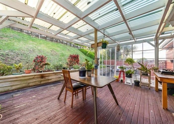  at 10 Ordley Grove, Tawa, Wellington