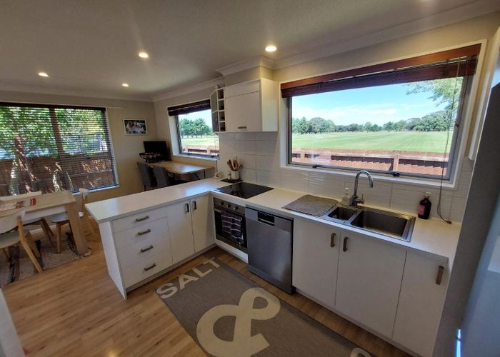  at 39B Oakley Crescent, Hornby, Christchurch City, Canterbury