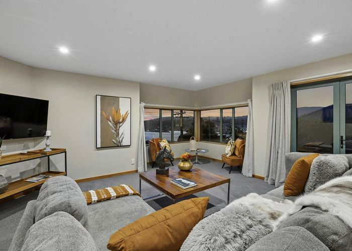  at 17 Shandon Road, Vauxhall, Dunedin, Otago