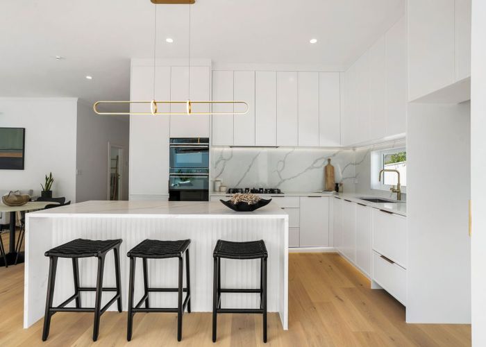  at 10 Springfield Road, Morningside, Auckland