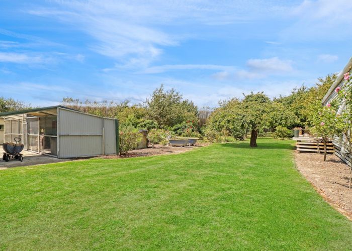  at 8 Ingram Road, Waerengaahika, Gisborne