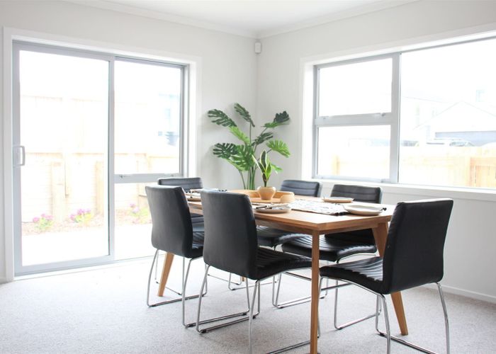  at 27 Farnworth Terrace, Churton Park, Wellington