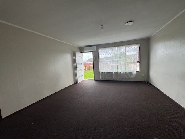  at 2/42 Bertrand Rd, Mount Wellington, Auckland City, Auckland