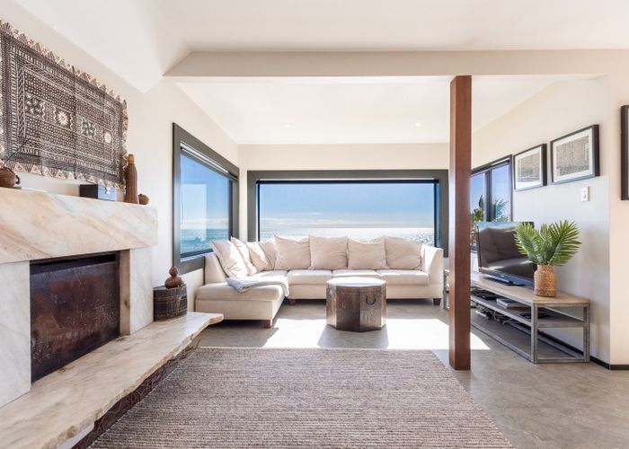 For sale 84 Ames Street, Paekakariki, Kapiti Coast, Wellington